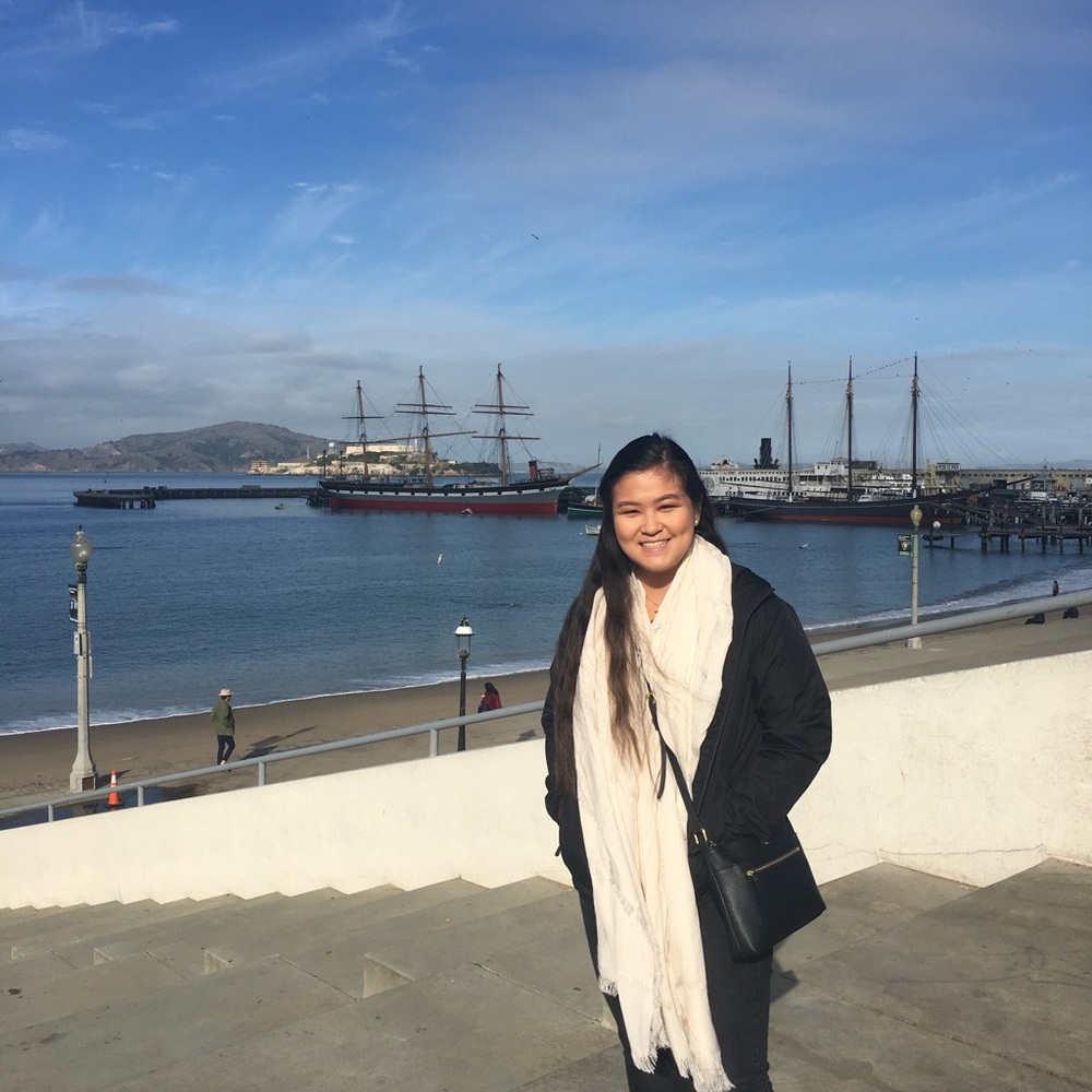 Meet your Posher, Nicole